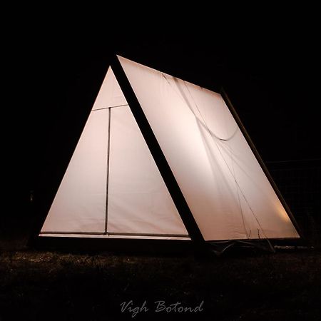 בודקלאס Lupa Tent מראה חיצוני תמונה